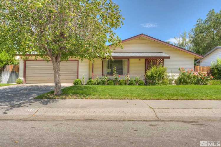 2101 Kansas Street Carson City, NV 89701 | MLS 220012076 Photo 1