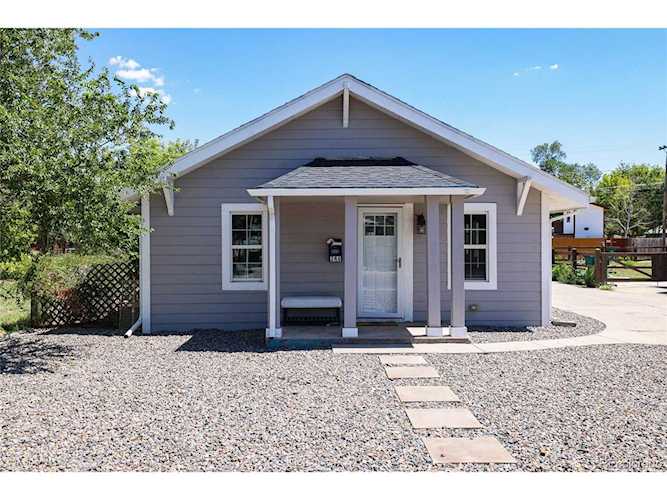 246 N 7th Ave Brighton, CO 80601
