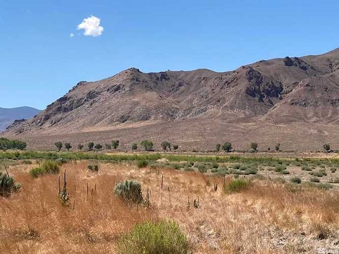7 Rockland Dr, Yerington, NV 89447 – PHOTOS – MLS #220012033 Photo 1