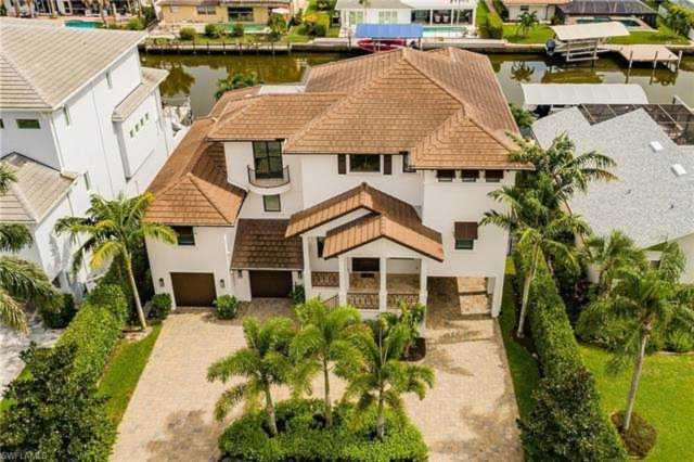 434 Trade Winds Ave Naples, FL 34108