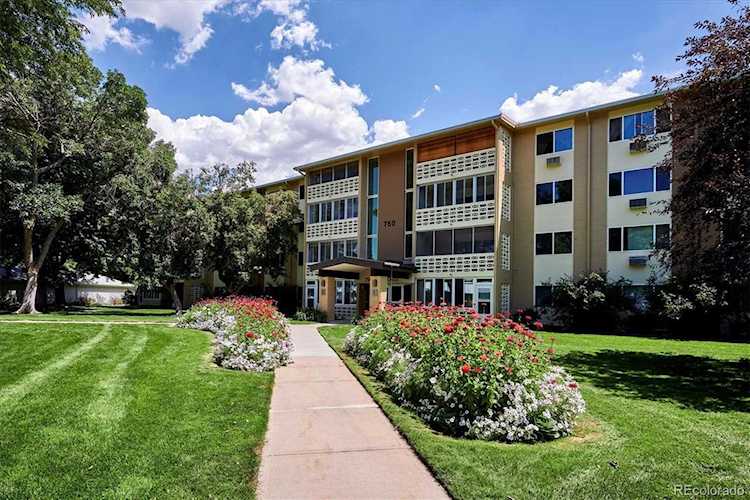 750 S Clinton St #6B Denver, CO 80247