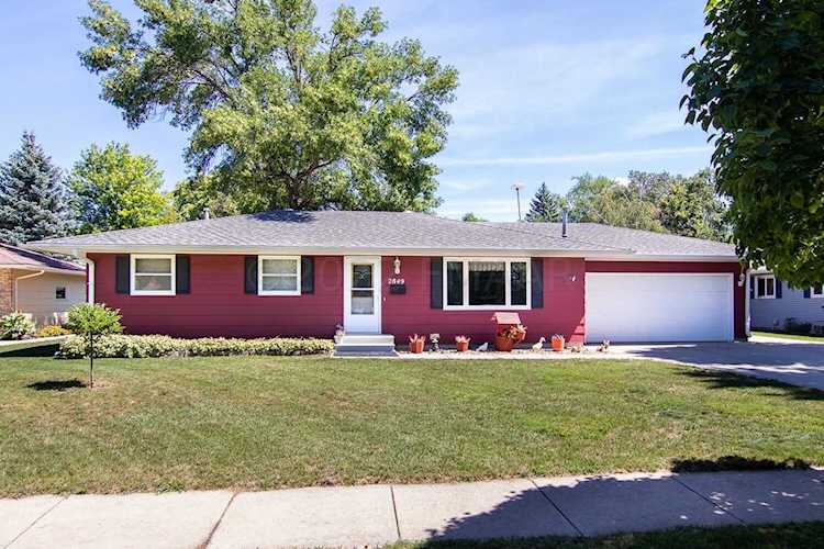 2849 Elm St N Fargo, ND 58102 | MLS 22-3929 Photo 1