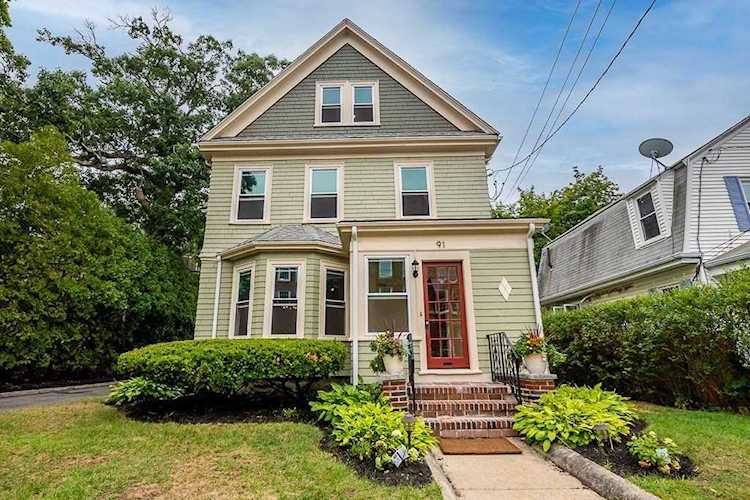 91 Oak Street Milton, MA 02186