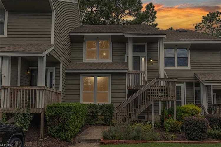 342 Windship Cove Virginia Beach, VA 23454