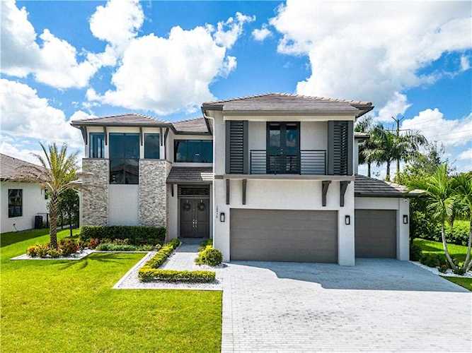 10950 Estuary Dr Parkland, FL 33076 | MLS F10343241 Photo 1