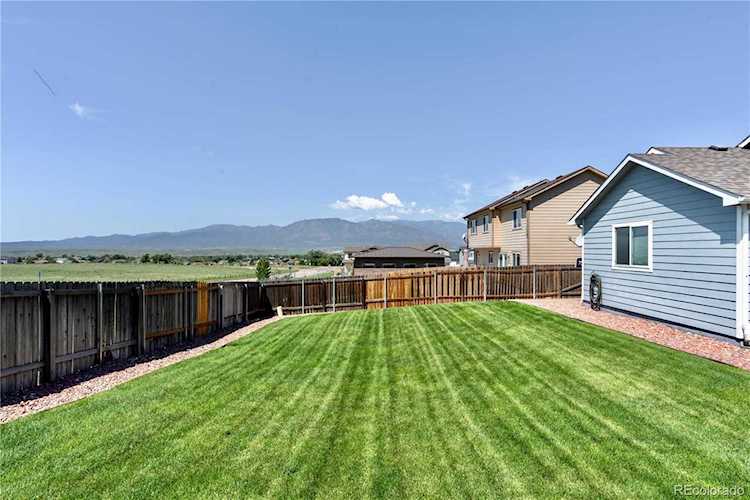 6015 Passing Sky Dr Colorado Springs, CO 80911