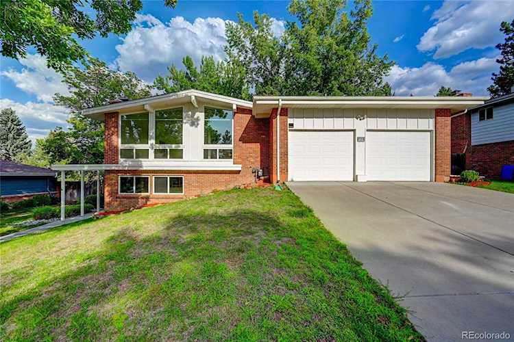 6838 S Hill St Littleton, CO 80120