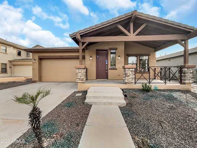 1425 W Flamingo Drive Chandler, AZ 85286