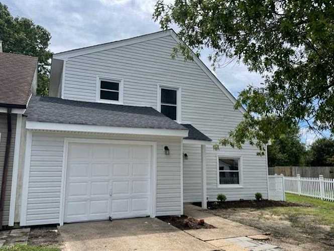 1694 Guthrie St Virginia Beach, VA 23464 | MLS 10452429 Photo 1