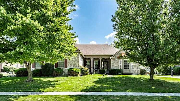 1563 Redsunset Dr Brownsburg, IN 46112