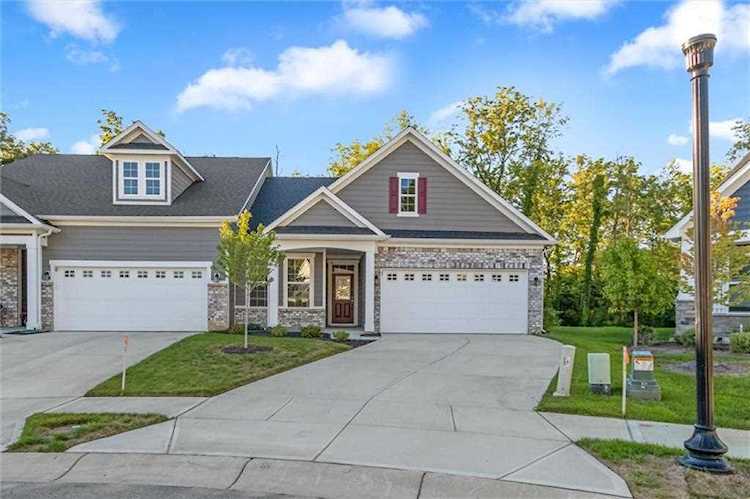 10180 Bolcom Ct Noblesville, IN 46060