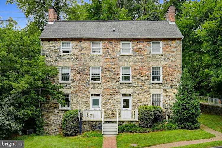 802 Oella Ave Ellicott City, MD 21043