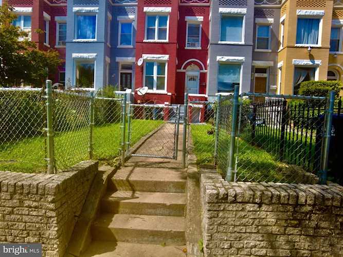 1004 K St NE Washington, DC 20002