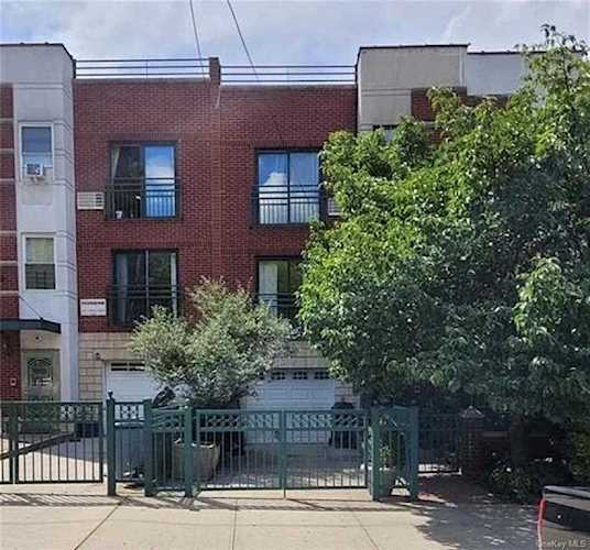 1935 Vyse Avenue Bronx, NY 10460