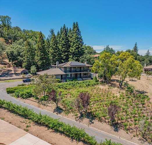 3181 Kingston Avenue Napa, CA 94558