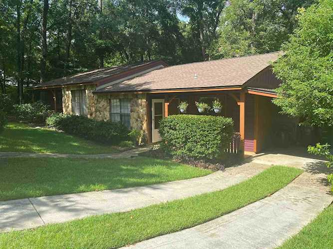 4066 Brewster Rd Tallahassee, FL 32308 in Brewster Estates Photo 1
