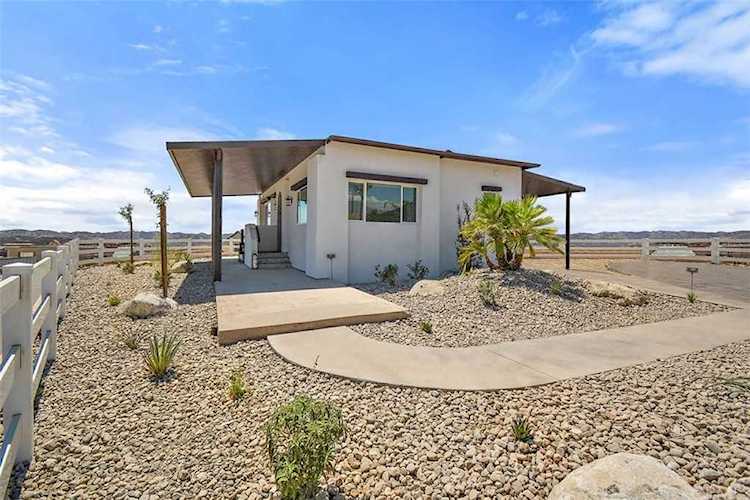 1134 Villa Calimesa Ln #33 Calimesa, CA 92320 | MLS IV22158687 Photo 1