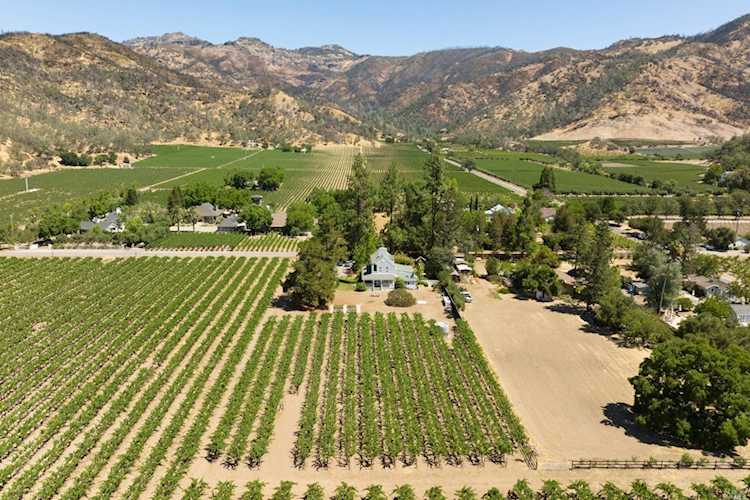 25 Rosedale Road Calistoga, CA 94515