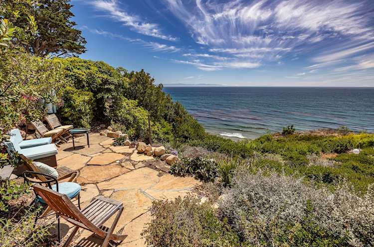 2215 Edgewater Way Santa Barbara, CA 93109
