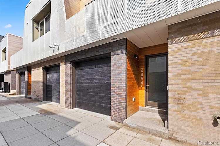 2854 John R St Detroit, MI 48201