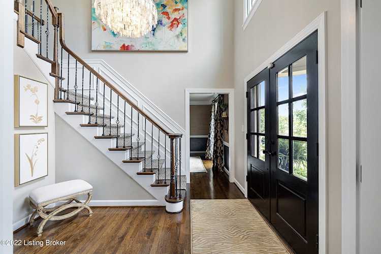 8612 Blackpool Dr, Louisville, KY 40222 - Hurstbourne Estate $825,000 Photo 1