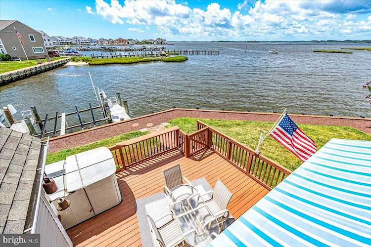 13031 Hayes Ave #2704 Ocean City MD is a home for sale | BEACHLIFE | Townes Of Nantucket Photo 1