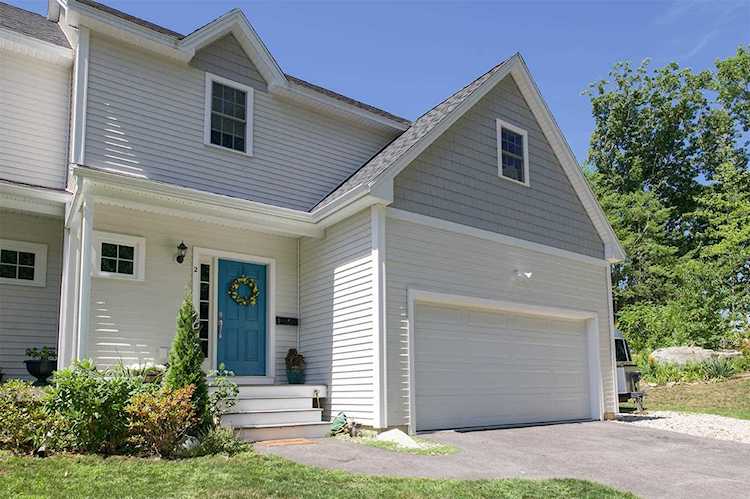 2 Beech Street Extension Newmarket, NH 03857