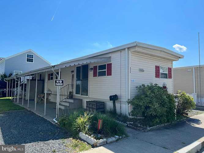233 25th St Ocean City MD is a home for sale | BEACHLIFE | Photo 1
