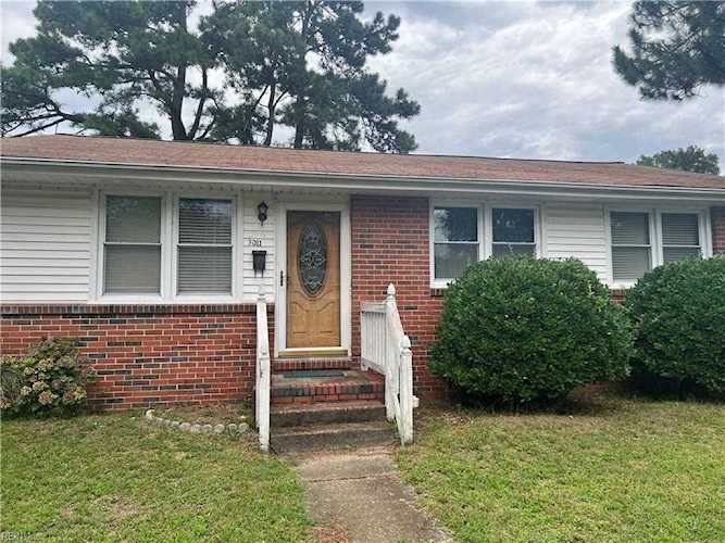 3011 Kilbride Dr Chesapeake, VA 23324 | MLS 10452733 Photo 1