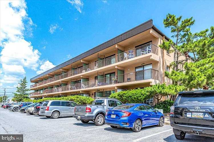 16 51st St #207 Ocean City MD is a condo for sale | BEACHLIFE | Coral Reef Photo 1