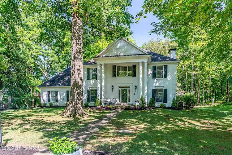 3608 Ramblin Creek Rd Louisville, KY 40299