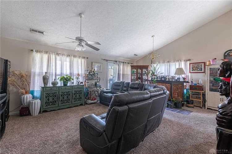6523 Marino Dayton, OH 45424