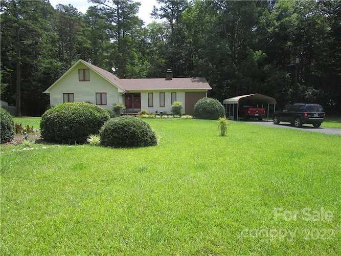 8338 Arlington Church Rd Mint Hill NC 28227 | MLS #3889783 | Hendrix Properties Photo 1