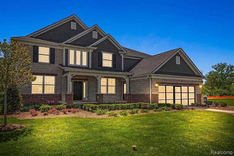 55689 Beacon Shore, Shelby, MI 48315 in |Macomb MLS# 60130275 Photo 1