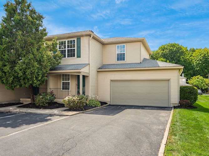 5722 Canehill Lane Hilliard, OH 43026 | MLS 222030958 Photo 1