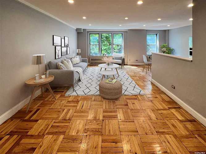 5425 Valles #1L Bronx, NY 10471