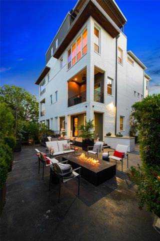 300 Wimberly Street Fort Worth, TX 76107