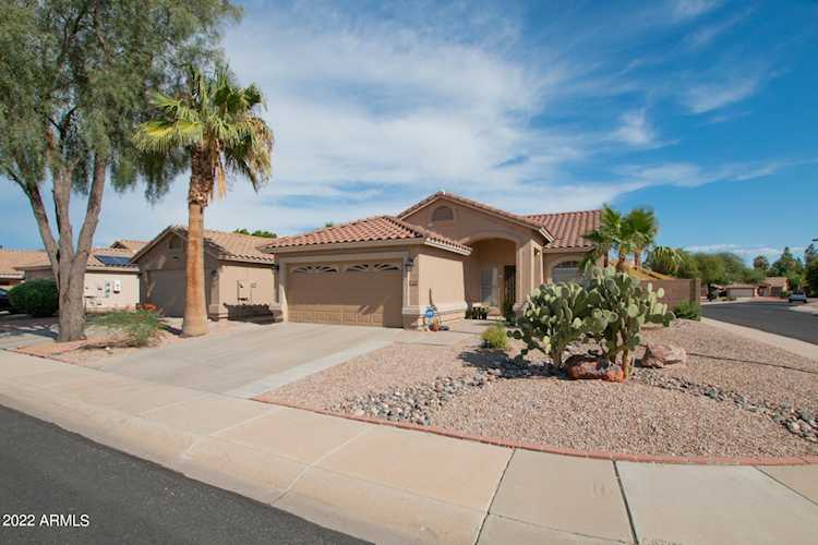15029 W Bottle Tree Avenue Surprise, AZ 85374 | MLS 6449797 Photo 1