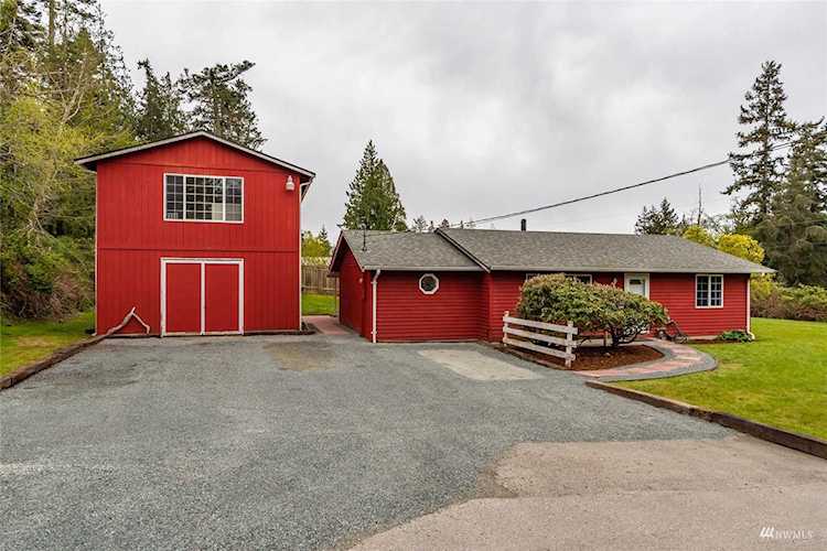 3207 S Harborview Dr Langley, WA 98260