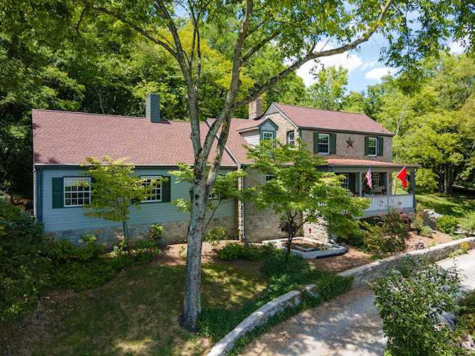 6404 Johnson Chapel Rd W Brentwood, TN 37027