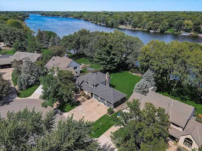 7450 River Shore Lane Champlin, MN 55316