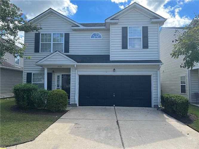 3714 Breeze Port Arch Chesapeake, VA 23321 home for sale, MLS#10452305 - Crescas Real Estate Photo 1