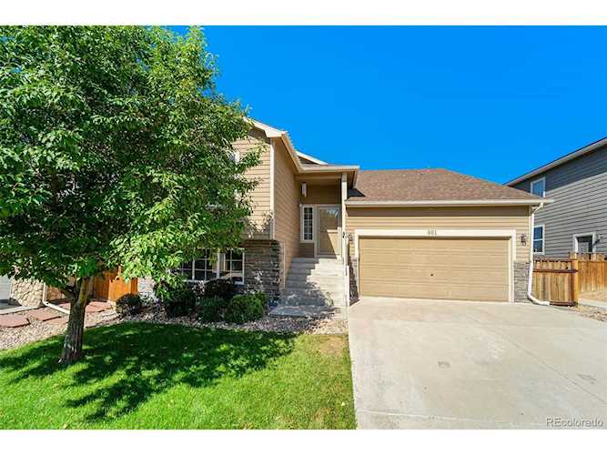 691 Emerald St Lochbuie, CO 80603
