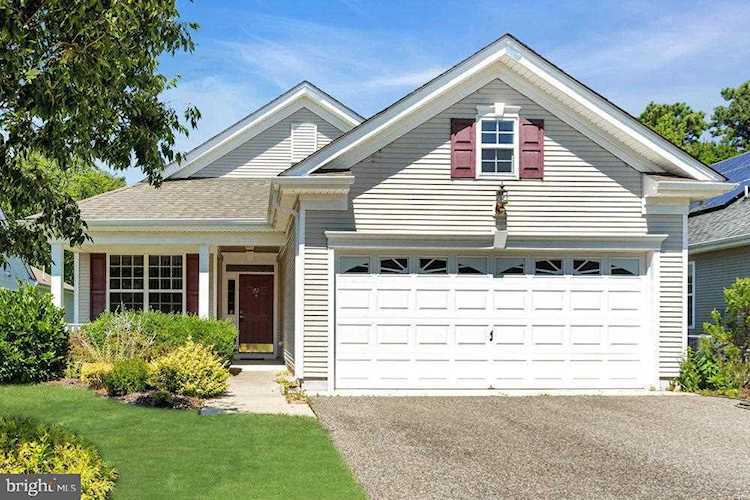 65 Chesterfield Dr Jackson, NJ 08527 | MLS NJOC2012484 Photo 1
