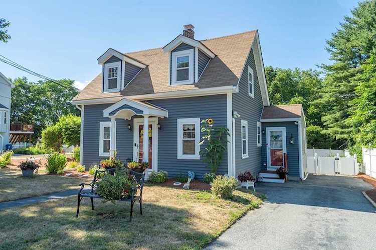 16 Peach Orchard Rd, Burlington, MA 01803