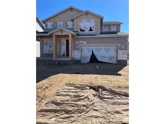 10026 Uvalda St Commerce City, CO 80022