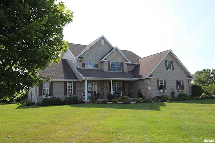 109 Fawn Ct Washington, IL 61571