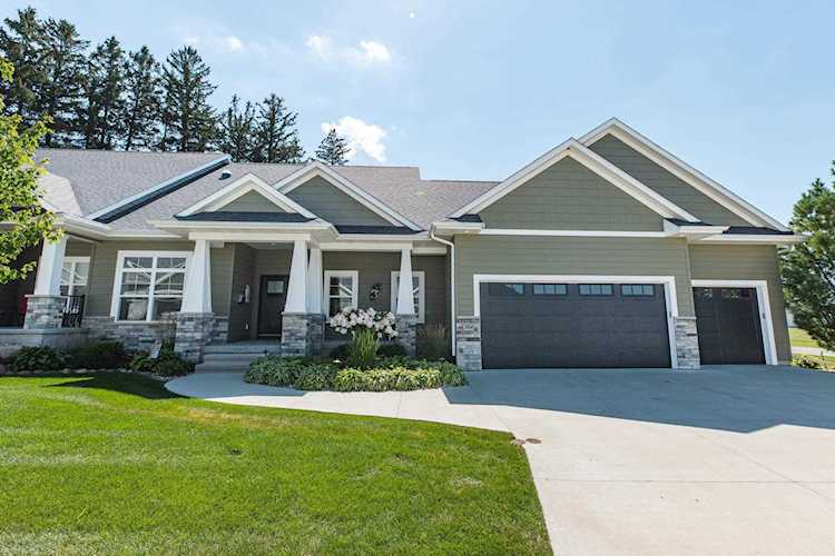 3814 Trent Ln Waterloo, IA 50701