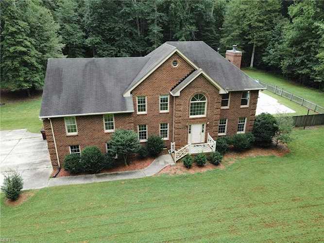 605 Water Oak Ct Chesapeake, VA 23322 home for sale, MLS#10446837 - Crescas Real Estate Photo 1