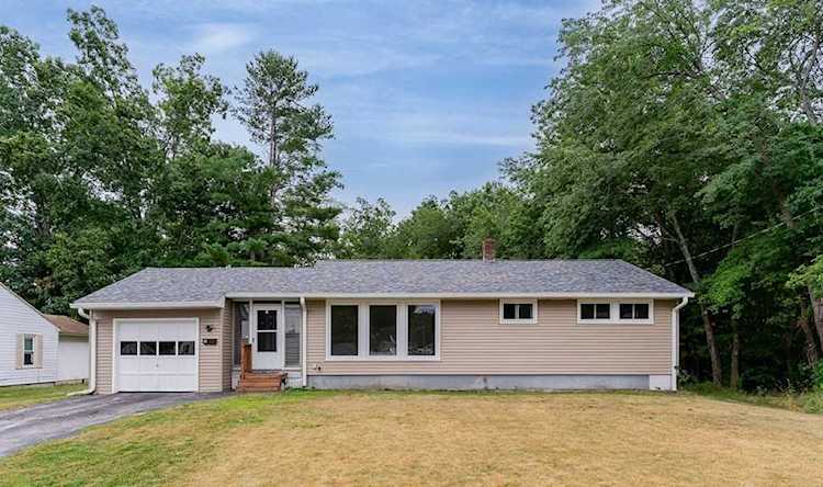 3 Pineview Rd Dudley, MA 01571 | MLS 73026608 Photo 1